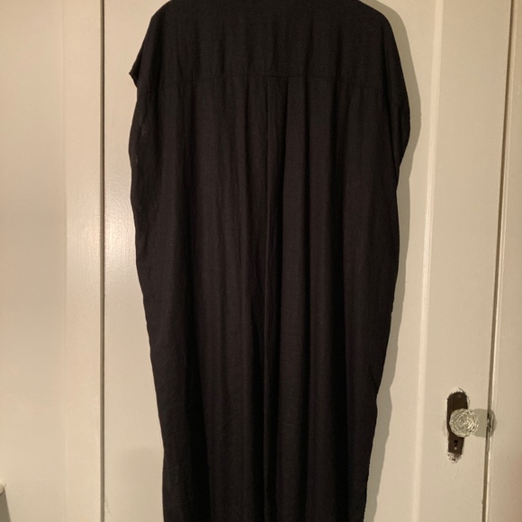 Buttoned Black Linen Dress, Uniqlo, Size Sm - Picture 5 of 6